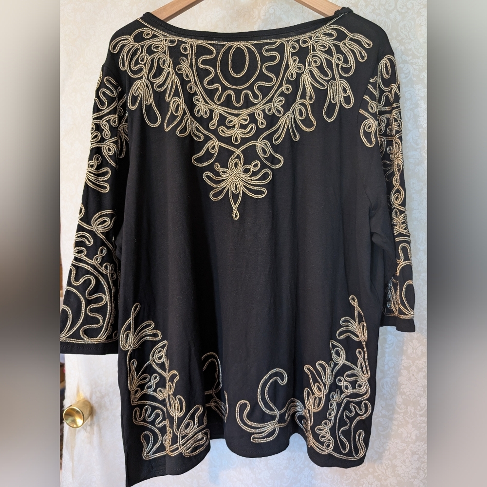 Catherines NWT Black w Gold Detail Top Sz.2X WP - Picture 12 of 17